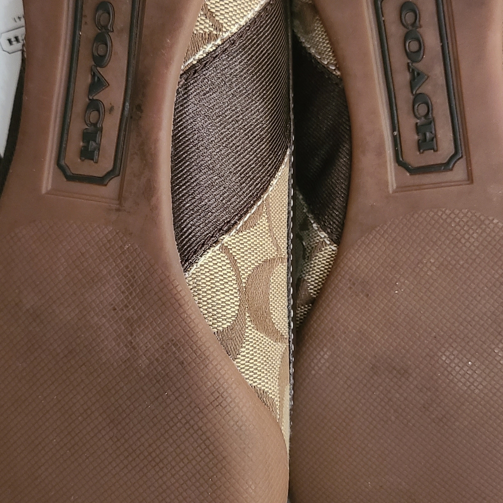 Coach Women's Tan and Brown Flats - Picture 6 of 10